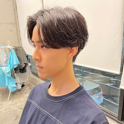 毛流れニュアンスパーマ