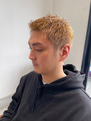 スパイキーショート