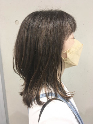 外ハネくびれスタイル