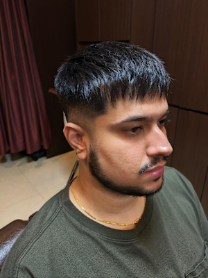 ミドルスキンフェード