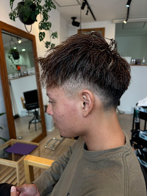 ツーブロ刈り上げ【平塚・秦野・二宮・小田原】