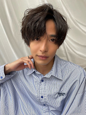 メンズカット　センターパート　マッシュ