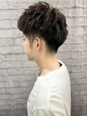 清潔感にこだわった大人アップバング！【理容室】