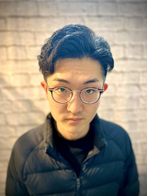 クセ毛を活かしたパーマ風バーバースタイル！【床屋】