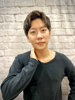 骨格矯正黄金ひりツーブロックショート【床屋】