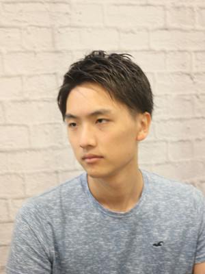 清潔感あふれるおしゃれツーブロック