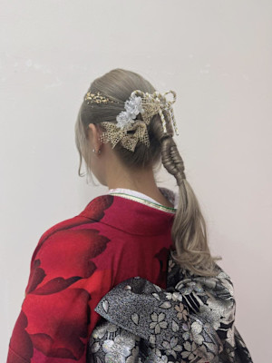 かっこ可愛いタイトポニー