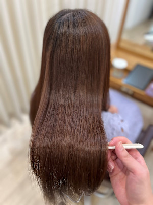 色もち抜群！しっとりブラウンカラー