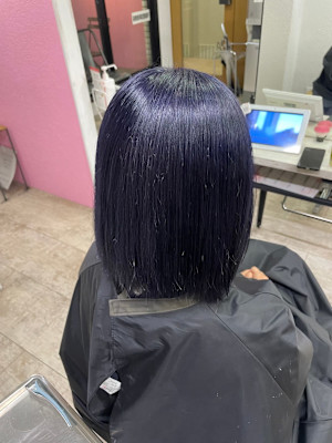 ダークブルーネビージュ黒髪ボブケアブリーチ所沢練馬