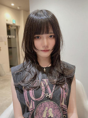 ウルフカット　ロングウルフ　レイヤーウルフ