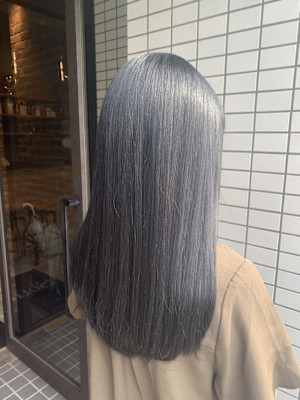 うる艶アッシュブラック☆
