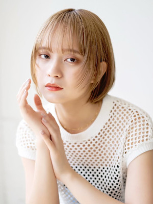 レイヤーロブ/ダブルカラー/グレーベージュ/ブリーチ