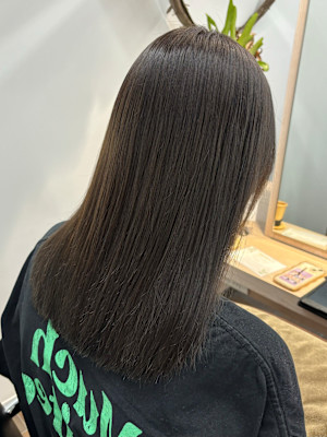 ミディアム/切りっぱなし/艶カラー/水素ケア【藤原】