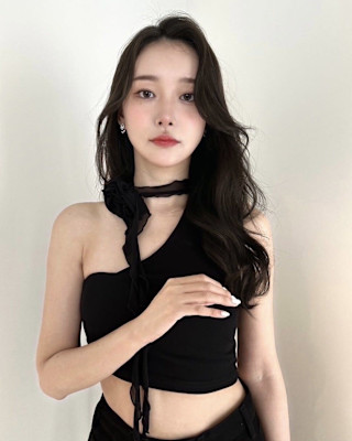 《Xena ria》韓国風レイヤーでつくるウェーブヘア