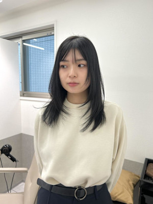 レイヤーカット/グレージュ/ブルージュ/透明感カラー