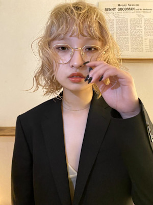 girly blonde_下北沢