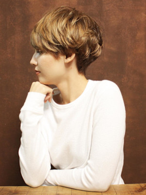 CYANDELUCCAショートヘア