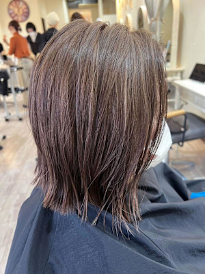 【jurer栄駅3分】脱白髪染め☆白髪ぼかし