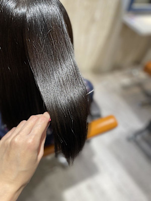 プレミアムケラチントリートメント