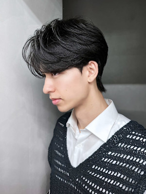 アッシュブラックツーブロック_ba510961