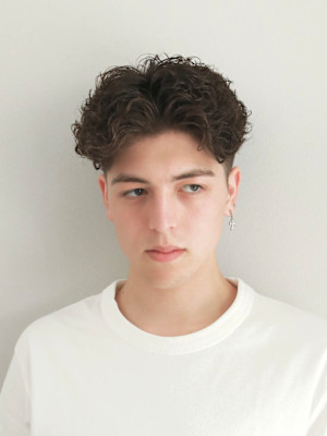 ラルフカール　フェード　メンズパーマ　海外風　スペインカール