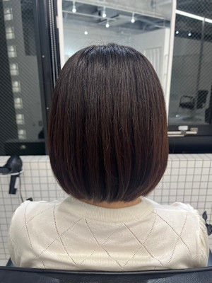 ボブ×ブラウンカラー