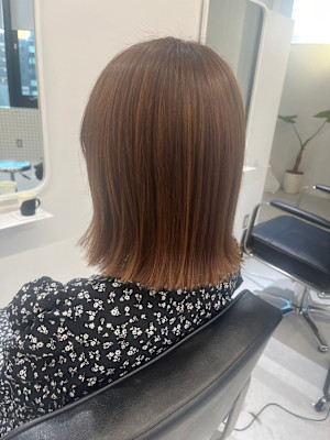 ぱつっとボブ×ベージュカラー