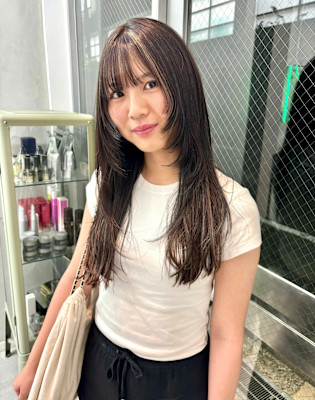 【KARIN】ロングレイヤー×ハイライトカラー