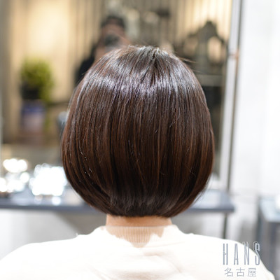 【大人可愛い】丸みのある柔らかいボブで、上品な印象に