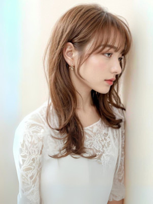 ゆるふわ巻き 斜めバング グレージュカラー シルキーベージュ