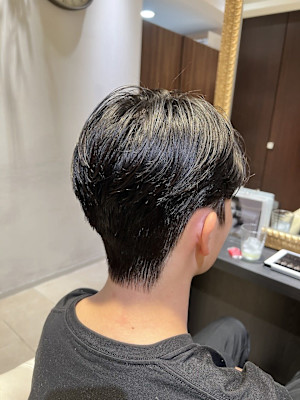 韓国ヘア ダウンパーマ 髪質改善 カルマヘア メンズ韓国ヘア