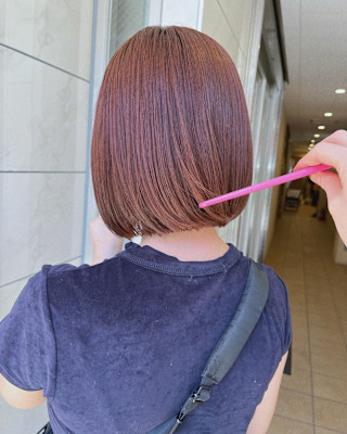 ぱつっとストレートボブオレンジブラウン