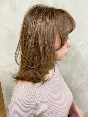 顔周りフェザーレイヤー