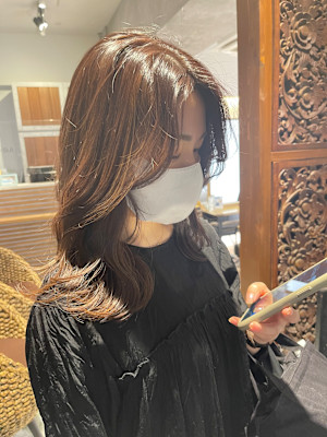 ハイライトベージュ　