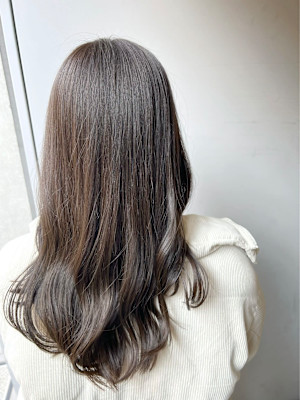 個室型美容室GULGUL 表参道店×ロング