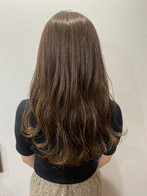 個室型美容室GULGUL 表参道店×ロング