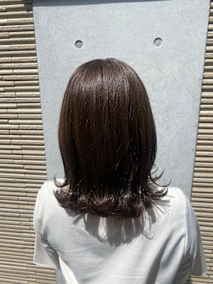 個室型美容室GULGUL 表参道店×ミディアム