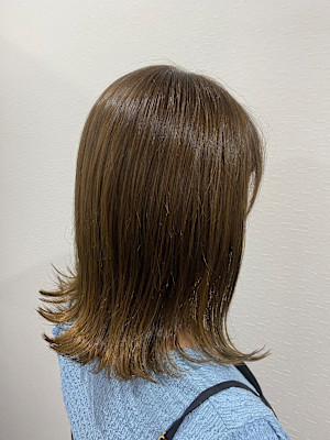 個室型美容室GULGUL 表参道店×ミディアム