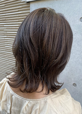 個室型美容室GULGUL 表参道店×ミディアム