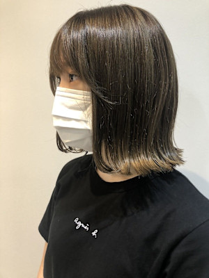 小顔カット/切りっぱなしボブ×アッシュベージュ