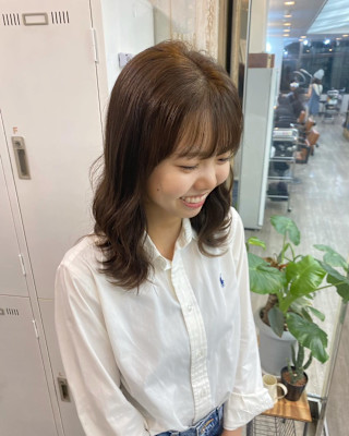 韓国風ゆるふわ巻き艶髪ハニーベージュ髪質改善トリートメント