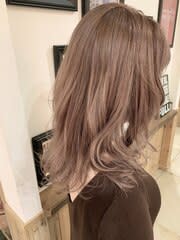 Norm横浜　ベージュカラー