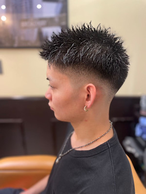 BARBER Chos メンズトータルビューティ×ショート