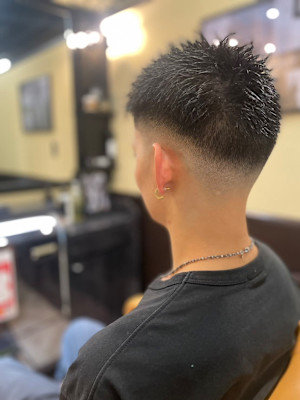 BARBER Chos メンズトータルビューティ×ショート