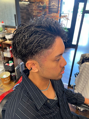 BARBER Chos メンズトータルビューティ×ショート