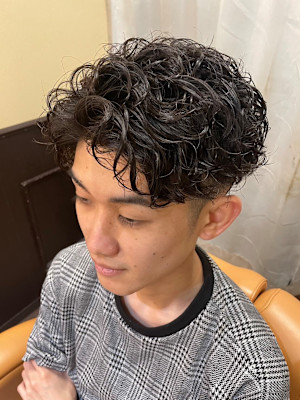 BARBER Chos メンズトータルビューティ×ショート