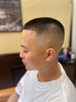 BARBER Chos メンズトータルビューティ×ショート