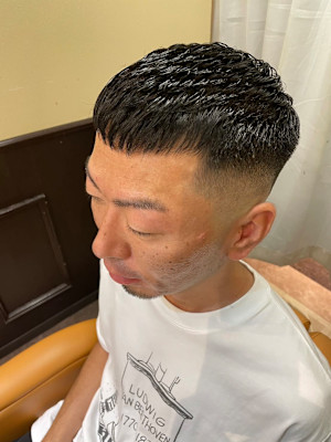 BARBER Chos メンズトータルビューティ×ショート
