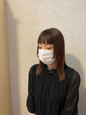 ELLYLONDON 1st.店×ミディアム