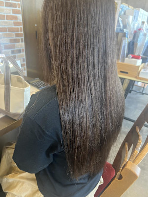 モノトーンベージュ／髪質改善